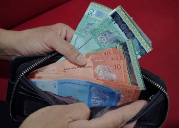Ringgit Dibuka Rendah Susulan Fed Beri Isyarat Kenaikan Kadar