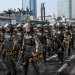 Jakarta Kerah Ribuan Polis, Pelajar Indonesia Turun Ke Jalanan Bantah Prabowo