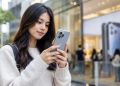 Terkejar-kejar Beli iPhone Terkini, FOMO Atau Keperluan?