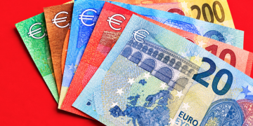 Ringkasan Pagi: Euro Makin Terhimpit, Konflik Iran Belum Reda!