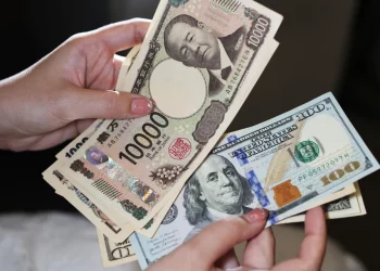 Fed Guna Dana Perbendaharaan AS Untuk Sokong Yen