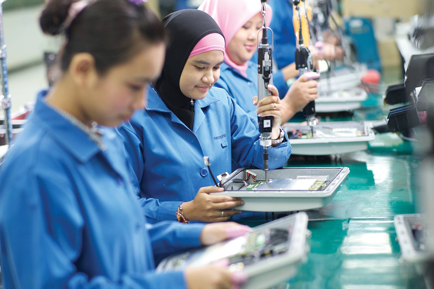 Aktiviti Sektor Pembuatan Malaysia Suram Pada November