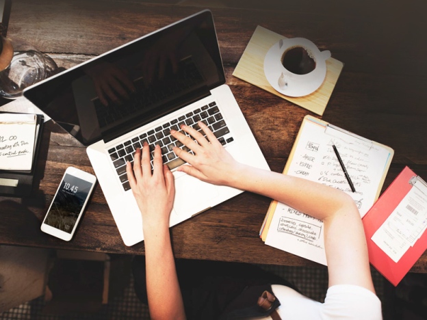 6 Idea Bagaimana Mahasiswa Dapat Hasilkan Income Secara Digital