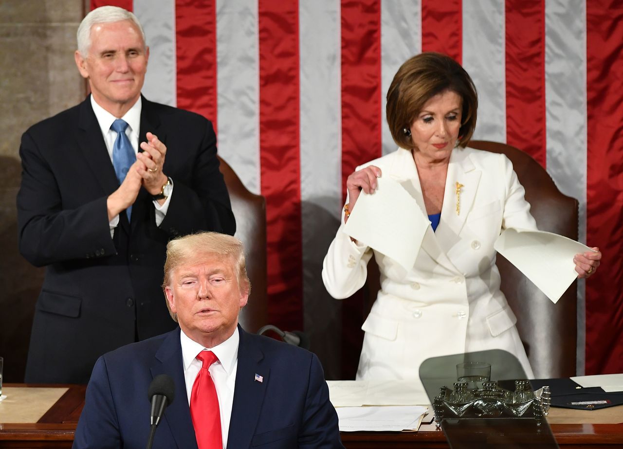 Cetus Kontroversi, Pelosi Koyak Transkrip Ucapan Donald Trump!
