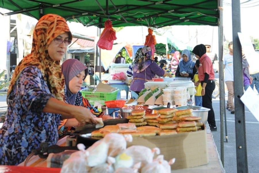 Ini Bukti Rakyat Malaysia Tidak Malas!