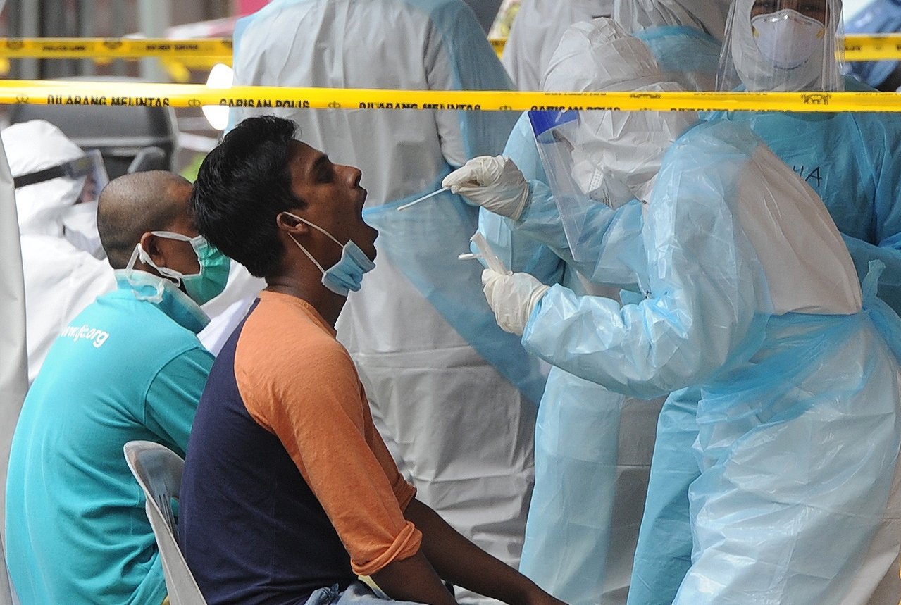 Bersedialah Malaysia Dengan 10,000 Kes Aktif Menjelang November Ini!