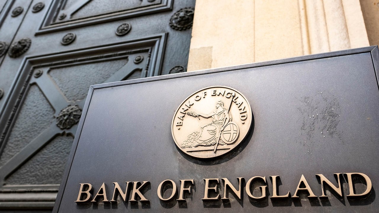 After Tonight's BOE Meeting, GBP Can 'Fly' Again To The Gang?