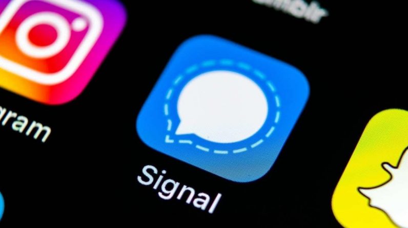 Mahukan Lebih Privasi? Elon Musk Ajak Orang Ramai Guna SIGNAL!