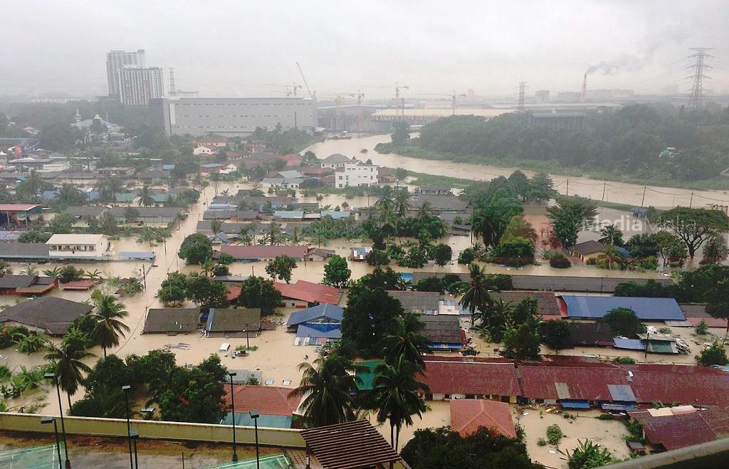 Bank Tempatan Prihatin Tawarkan Bantuan Bagi Yang Terkesan Musibah Banjir