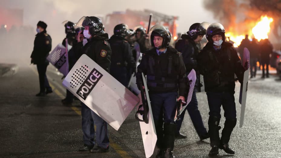 Pergolakan Kazakhstan Makin Parah, Ini Kesannya Pada Harga Minyak!