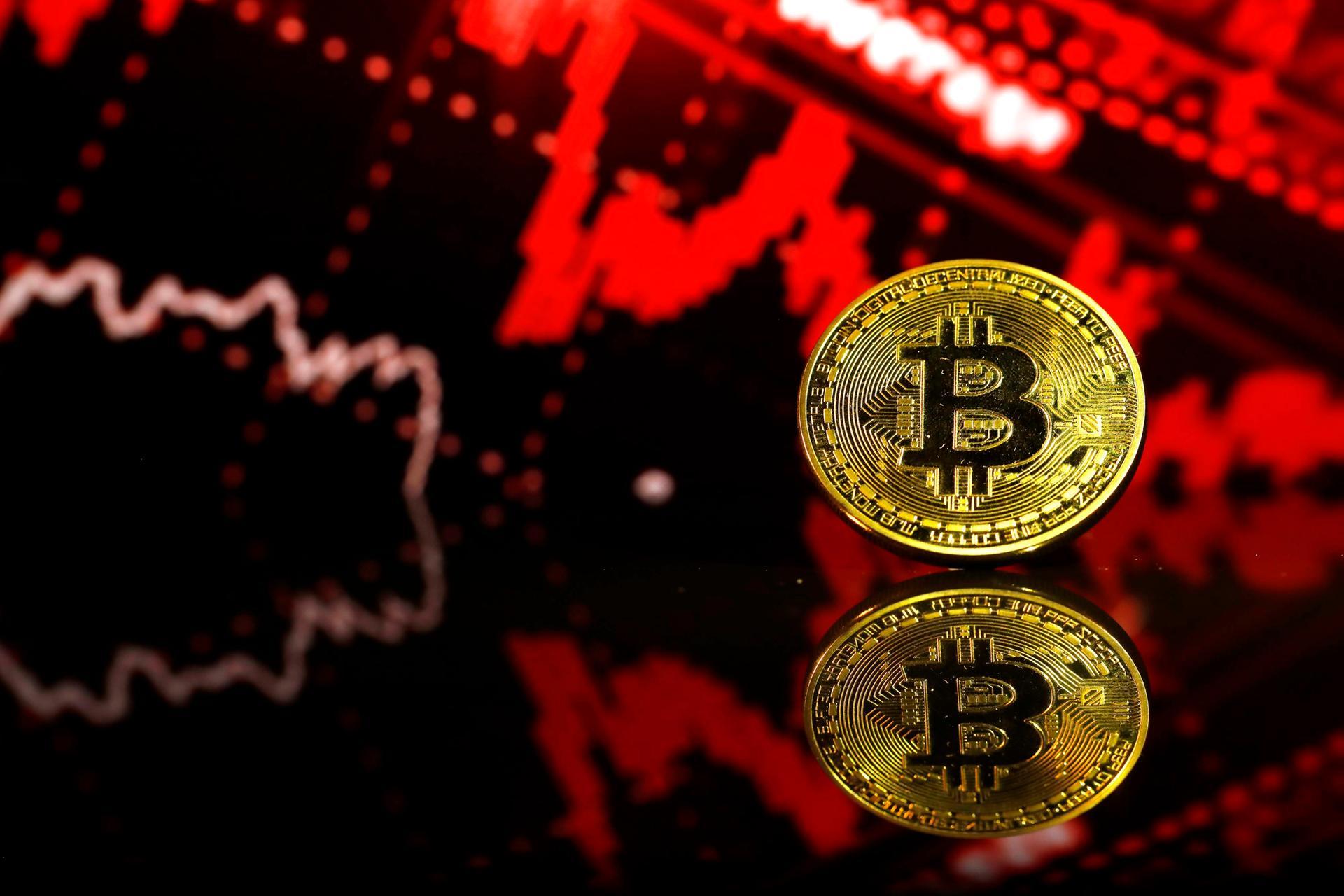 Huru-hara Dalam Pasaran Kripto, Bitcoin (BTC) Terjun Bawah $25,000