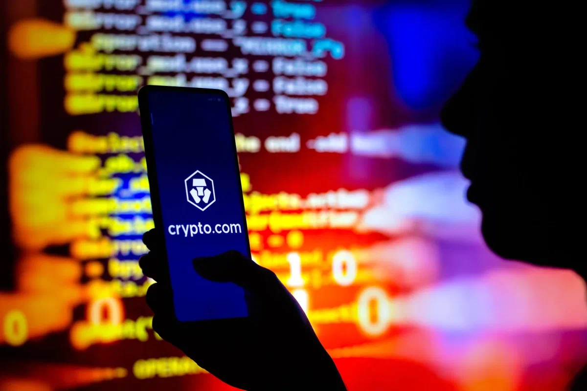 Sepatutnya Refund $100, Tapi Pelanggan Crypto.com Tersilap Terima $10.5 Juta!