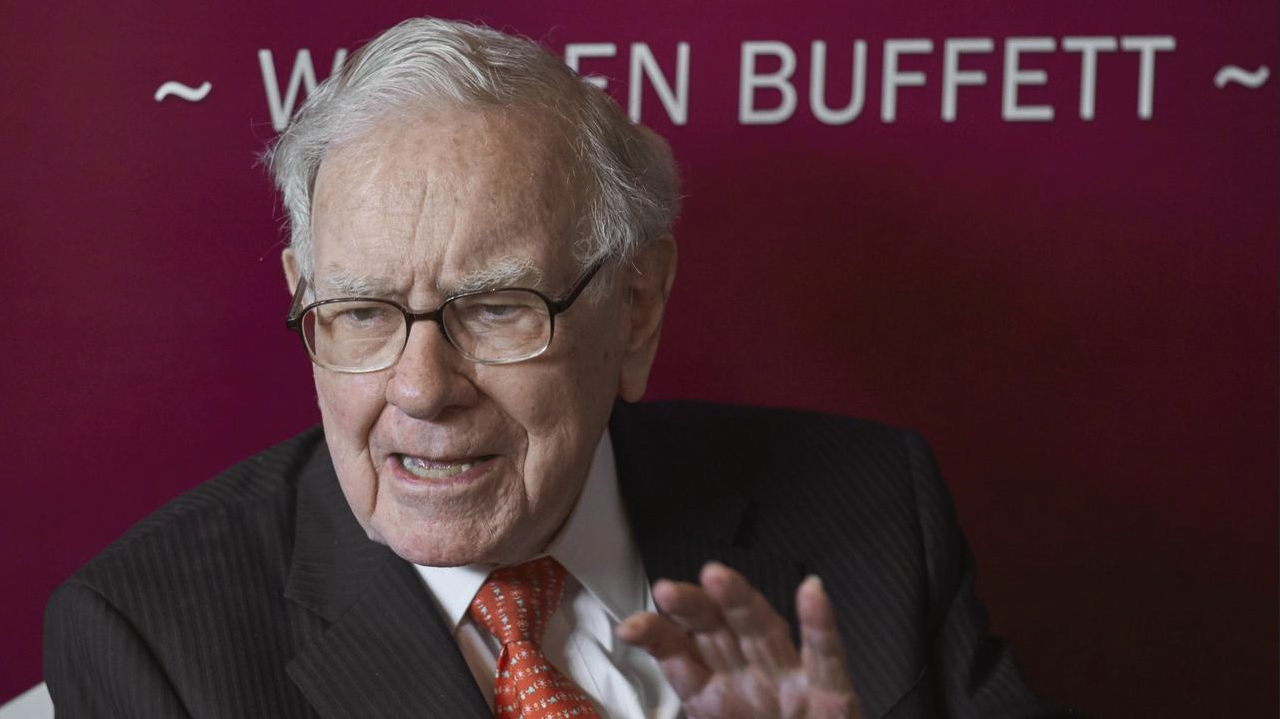 Jaga-jaga! Warren Buffet Jangka Banyak Lagi Bank Akan Runtuh