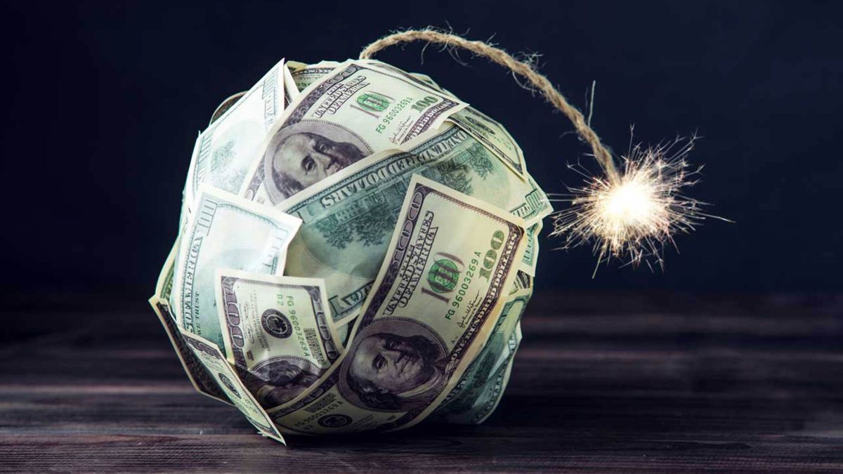 Debaran Menjelang FOMC, USD Seperti Bom Jangka