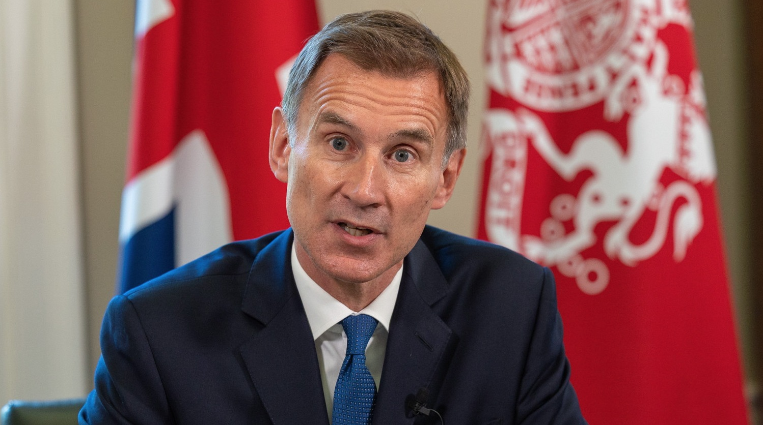 UK Tiada Jalan Lain, Hanya Naikkan Kadar Faedah!- Jeremy Hunt