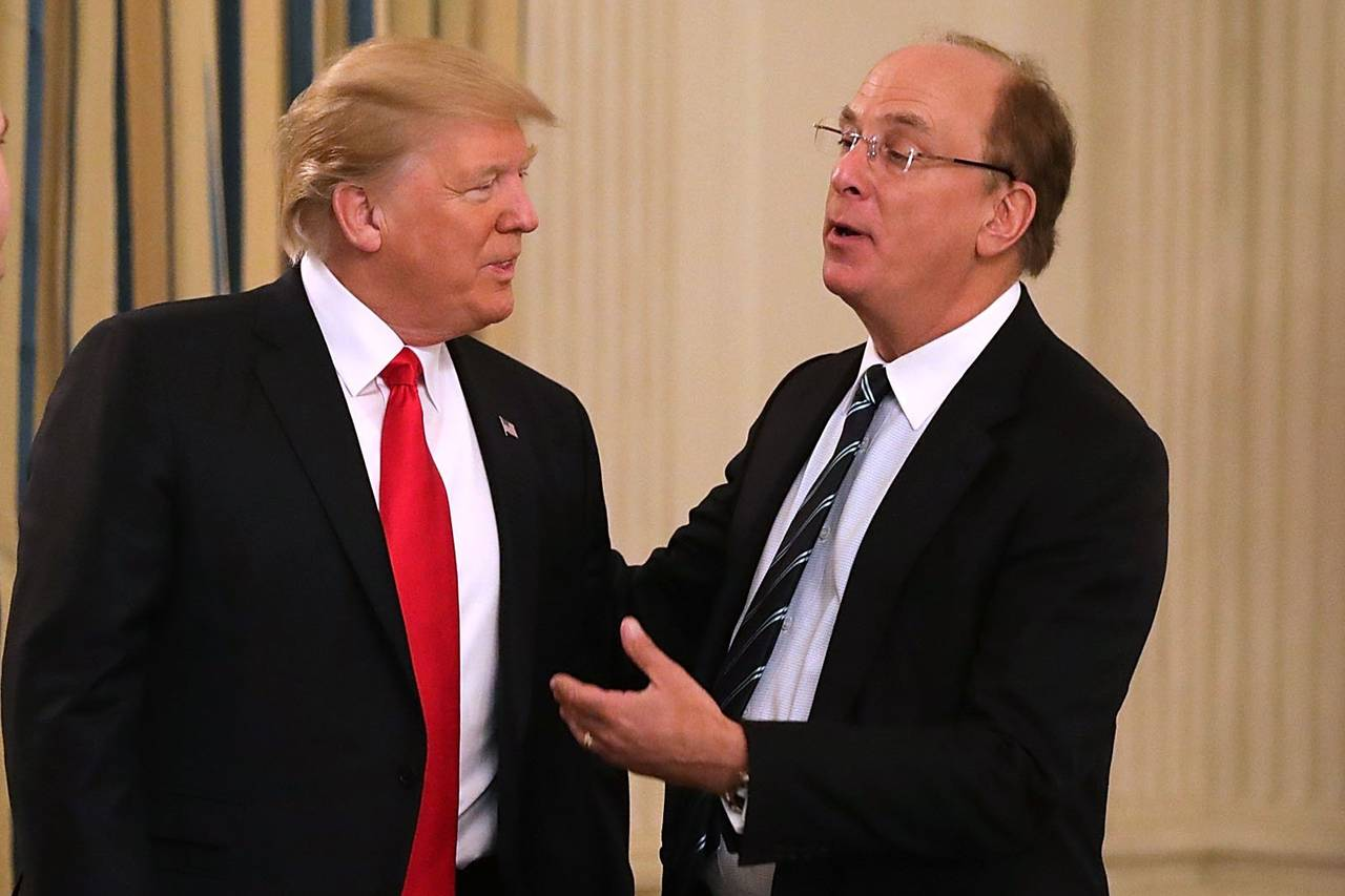 Terkini! Donald Trump Bakal Lantik CEO BlackRock Sebagai Setiausaha Perbendaharaan!