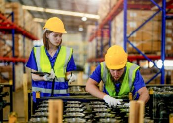 Pesanan Barangan Modal Teras AS Menyusut pada Julai: Petanda Ekonomi Perlahan?