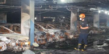 140 Kenderaan Musnah di Korea Selatan Sebab Kereta Elektrik Mercedes Terbakar!