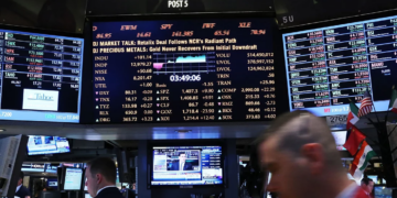 Pasaran Saham AS Masih Okay, Cuma Sendu Sikit Je