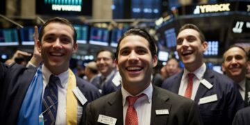 Minggu ‘Meriah’ Bagi Pelabur Saham, Tapi Kena Waspada!