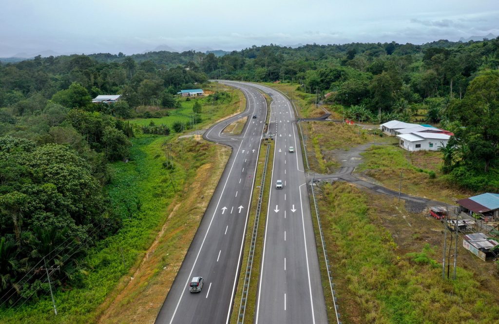 Syarikat Pembinaan Malaysia Berjaya Menang Kontrak Highway Pan Borneo