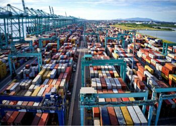 Perdagangan Malaysia Lepasi RM2 Trilion Pada 2024