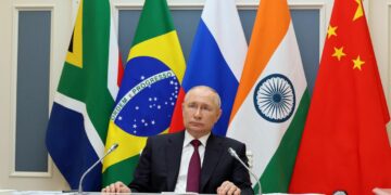 Sidang BRICS Kazan: Putin Tegas Tidak Akan Lepaskan Ukraine