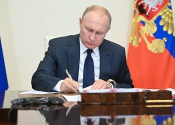 Ketegangan Nuklear Rusia-AS: Pasaran Mula Huru-Hara!