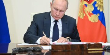 Ketegangan Nuklear Rusia-AS: Pasaran Mula Huru-Hara!