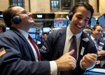 Wall Street Kekal Positif Ketika Trump Umum Tarif Terhadap Mexico & Kanada