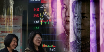 China Umumkan Tukar Hutang Bernilai $1.4 Trilion, Simpan Stimulus Untuk Trump