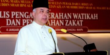Sultan Nazrin Berkenan Terima RM13.7 Juta Zakat Perniagaan Dari 10 Firma Korporat