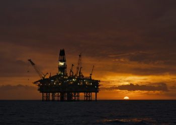 Minyak Mentah Meningkat Perlahan, Tumpuan Terarah Pada Data China