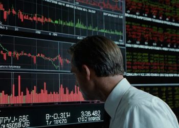 Wall Street Dibuka Rendah, Pelabur Tunggu Isyarat Dari Data Ekonomi & Laporan Pendapatan