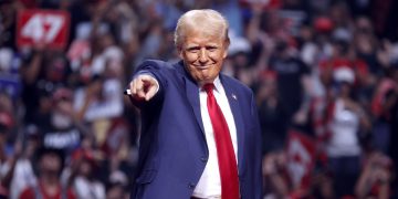 Amaran Trump: Buat Produk Di Amerika Atau Hadap Tarif!