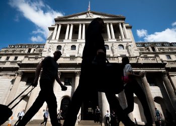 USD Kekal Suram, Pound Bakal Digegarkan Keputusan Kadar Faedah BOE!