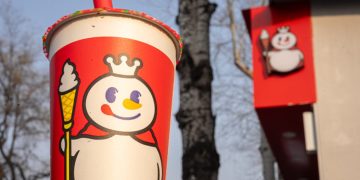 ‘Debut’ Saham Mixue Catat Lonjakan 41% Di Pasaran Hong Kong!