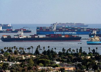 Amerika Nak ‘Charge’ Tinggi Kapal Buatan China Yang Berlabuh Di Pelabuhan