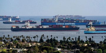 Amerika Nak ‘Charge’ Tinggi Kapal Buatan China Yang Berlabuh Di Pelabuhan