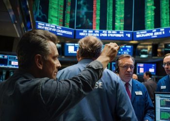 Wall Street Kekal Positif, Pelabur Kekal Waspada Terhadap Kesan Tarif Trump