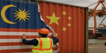 Barang Buatan China ‘Cuci’ Label Di Malaysia Untuk Elak Tarif?