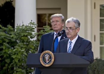 Fed Powell Terpaksa Lawan Arahan Trump, Dijangka Kekalkan Kadar Faedah