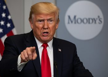 Trump Bengang Moody’s Potong Gred Amerika, Tapi Mahu Tambah Lagi Hutang Negara $3 Trilion?