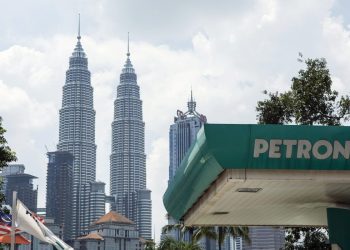 PETRONAS & 2 Syarikat GLC Sabah Jalin Kerjasama Bina Loji Tenaga Baharu