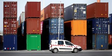 Trump Nak Kurangkan Defisit, Tapi EU Semakin Mengaut Keuntungan?