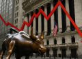 Wall Street Merosot Awal Minggu Akibat Tarif Baharu Trump