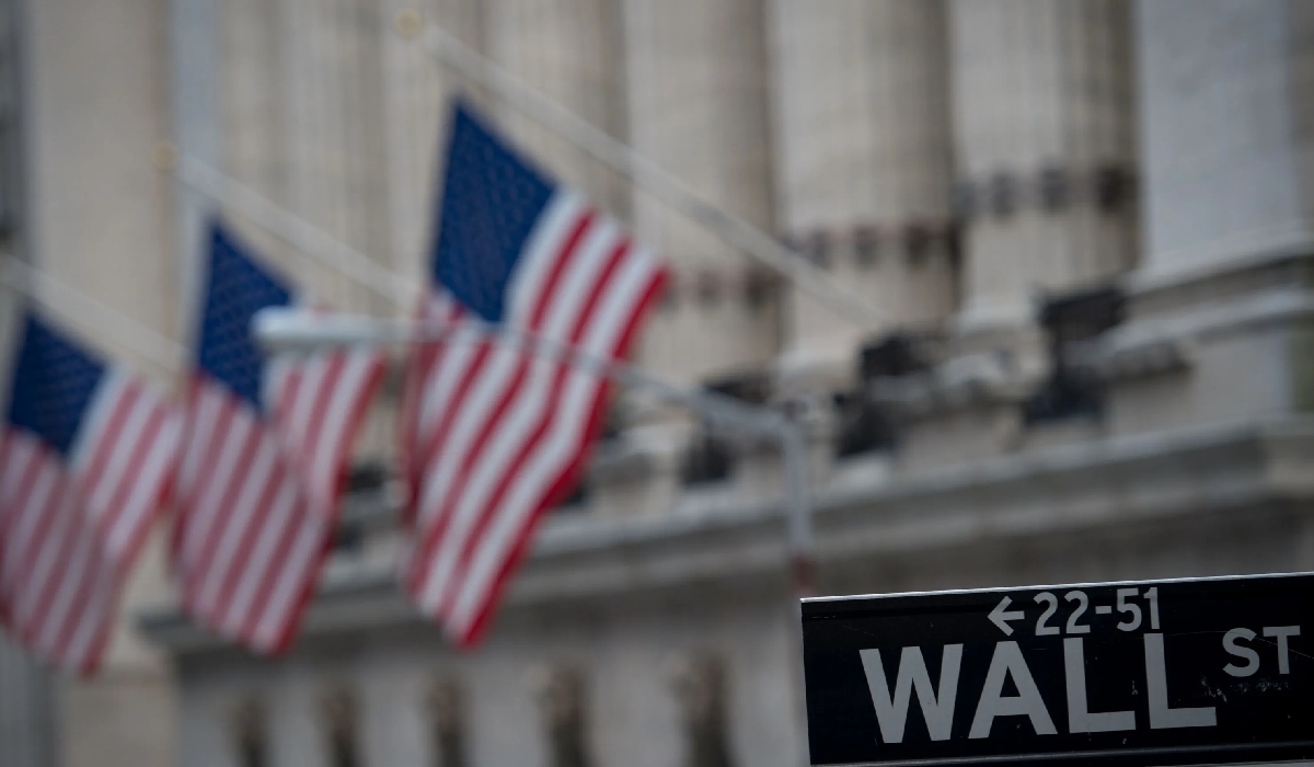 Wall Street Melonjak Awal Minggu Dipacu Kenaikan Saham Teknologi!