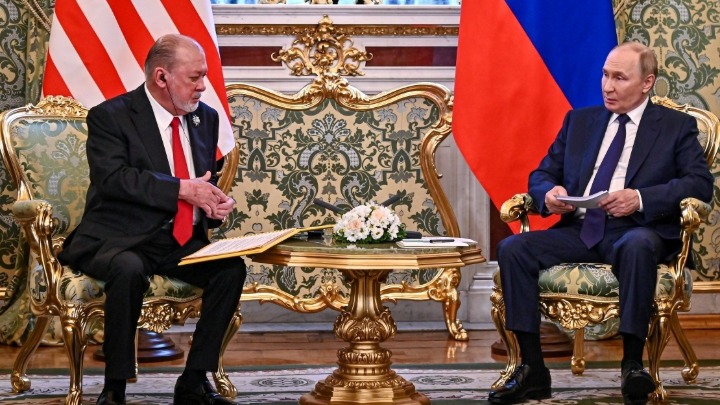Perjumpaan Sultan Ibrahim Bersama Putin di Kremlin Undang Tumpuan Global