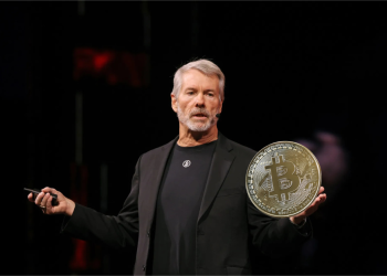 Strategy Michael Saylor Kaut Lagi 1,955 Bitcoin, Bernilai $217 Juta!