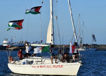 Israel Halang Kapal Bantuan Flotila Masuk Gaza